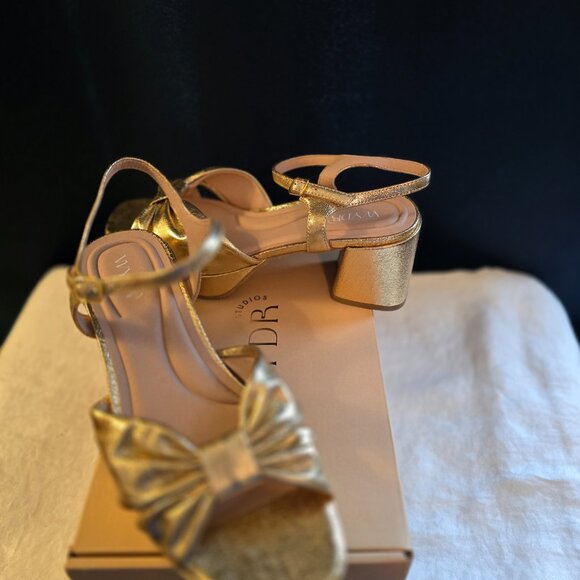WYDR Darcy Pleated Platform Sandals - Picture 3 of 5